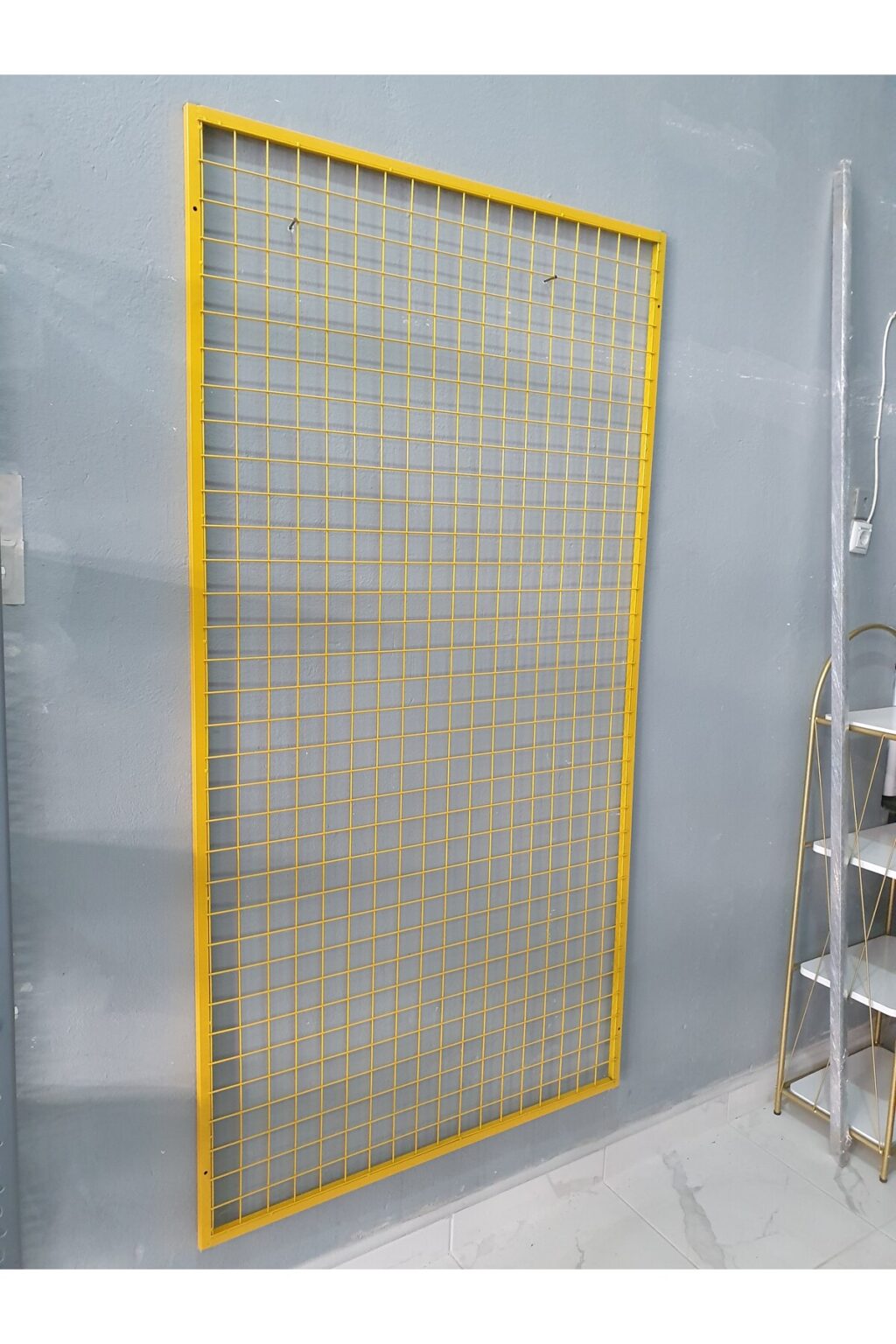 100x200 CM TEL PANO 5X5 SIK TELLİ DUVARA MONTE RENK:KROM SARI